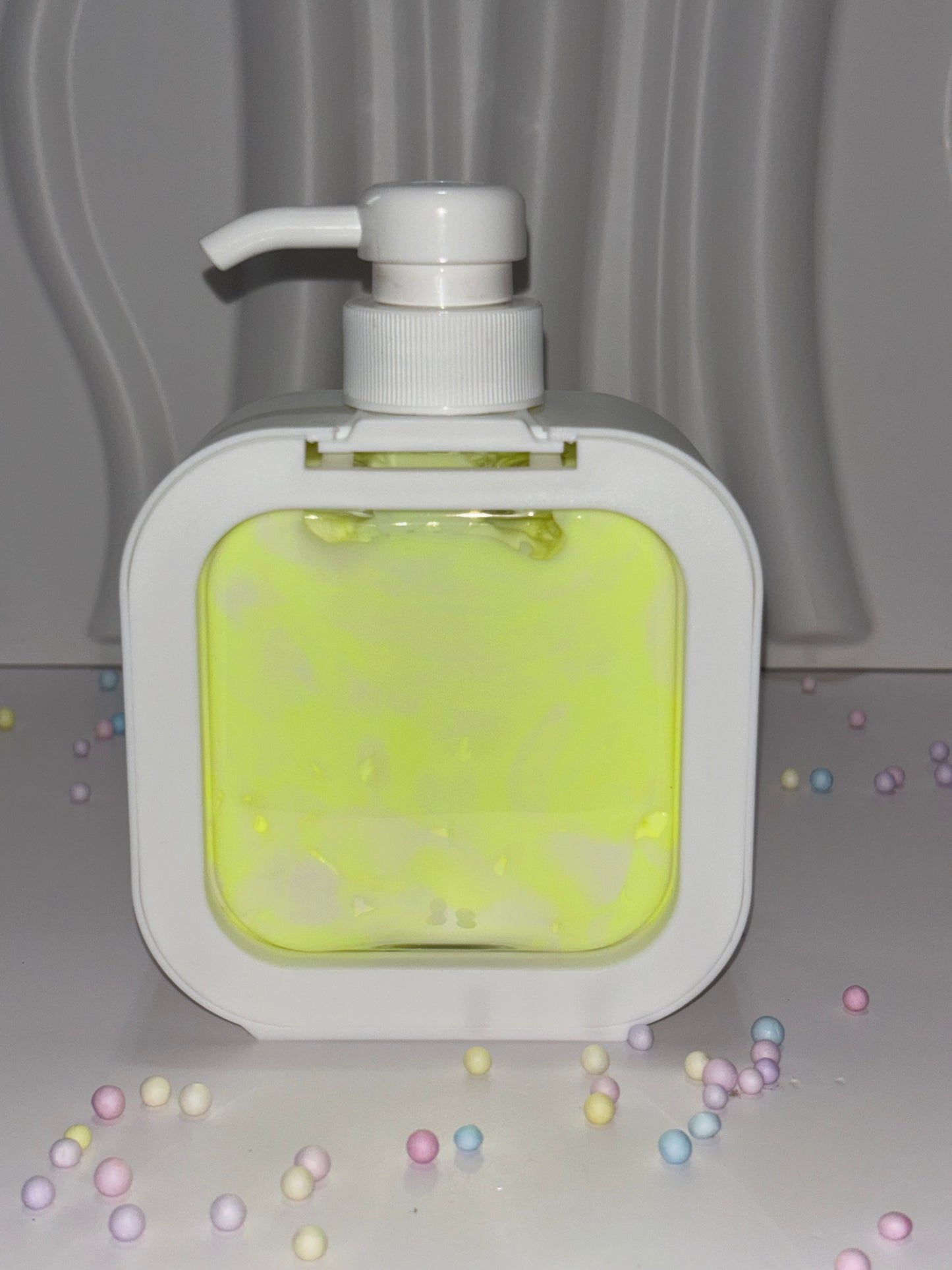 Pineapple swirl Bliss milk, cream lotion