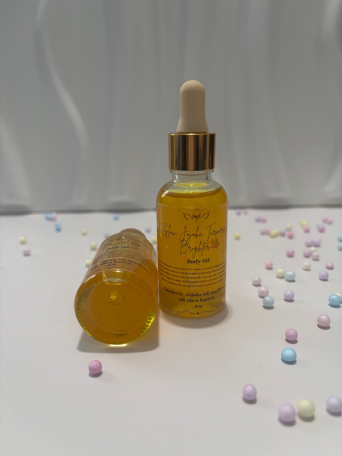 Glow jojoba turmeric brightener